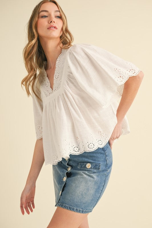 Moxie Flutter Sleeve Blouse