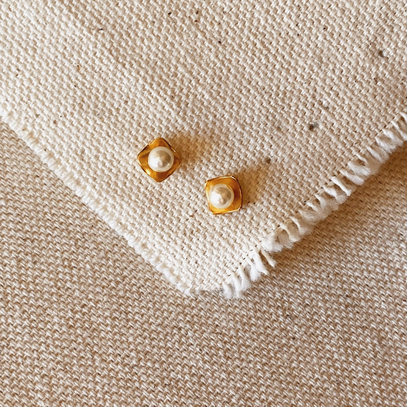 Mother of Pearl Stud Earrings